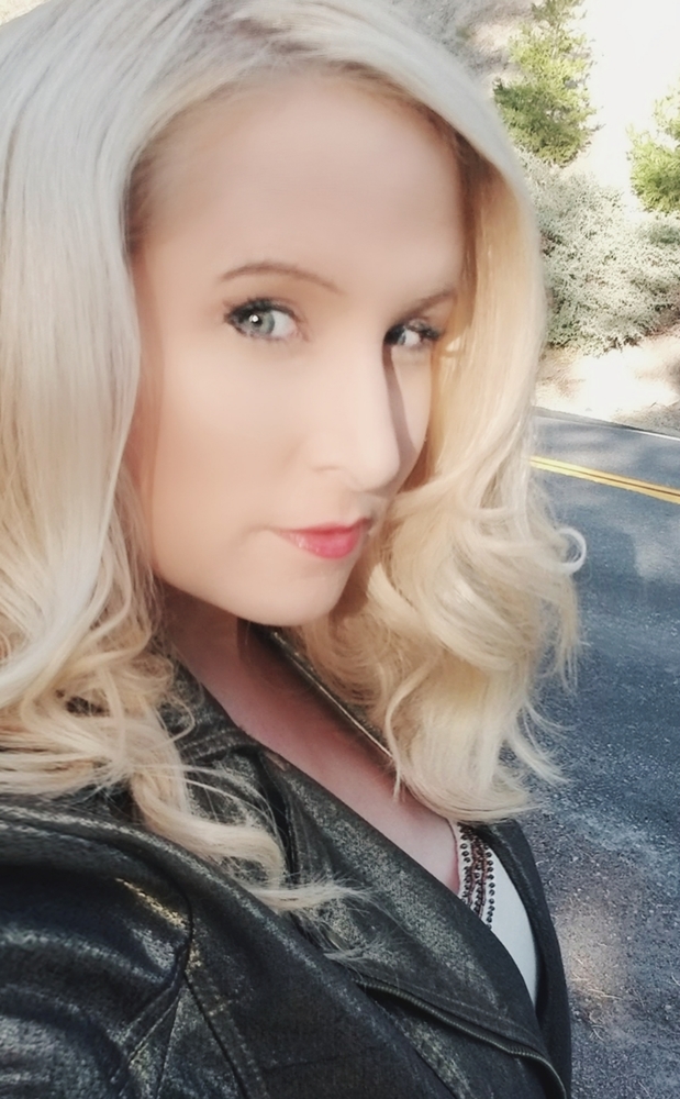 Meet your Posher, Karla